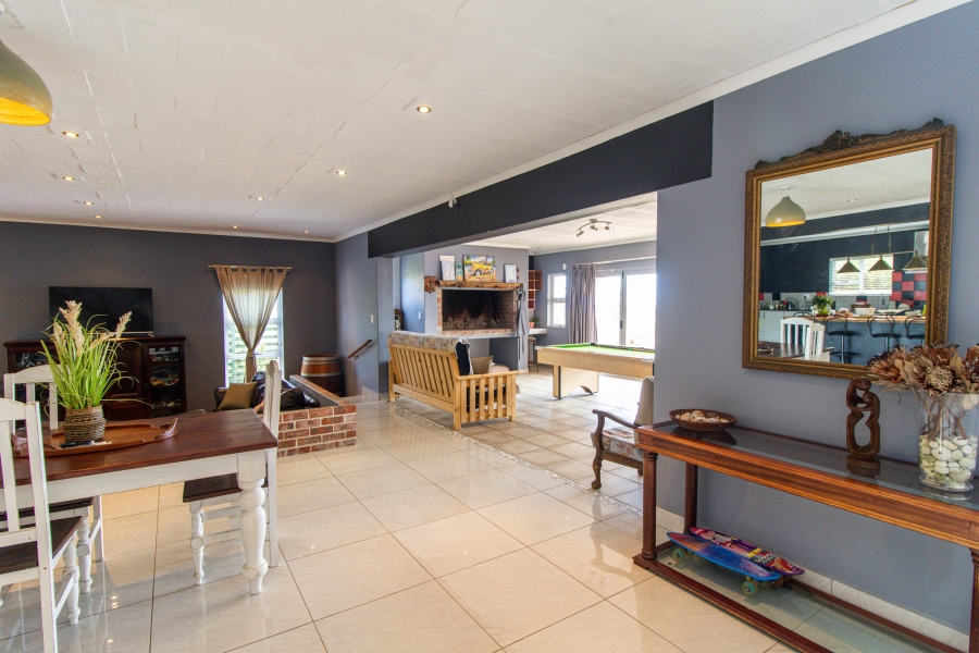5 Bedroom Property for Sale in Myburgh Park Western Cape